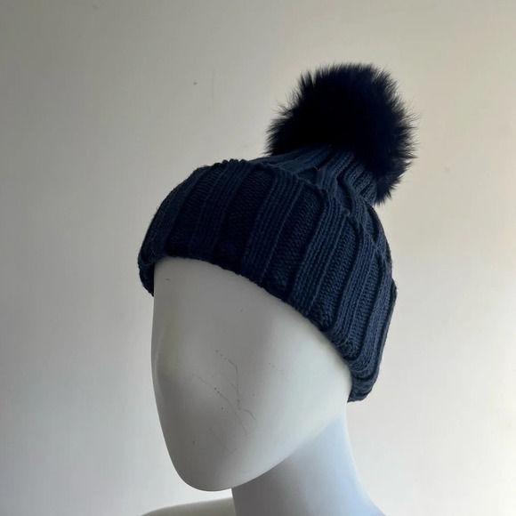 GIRLS CATYA 100% Lana Merino Wool  HAT Beanie WITH POM-POM, SIZE 6 NWOT - Picture 3 of 7